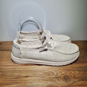 Hey Dude Wendy Sparkling Gold Size 6 NWT